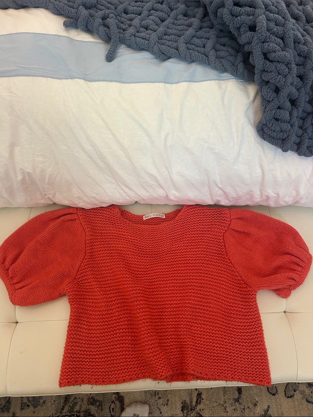 Women’s Red Short-Sleeve Knit Sweater